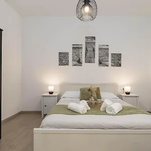  Apartment *suite Boutique Santa Croce*